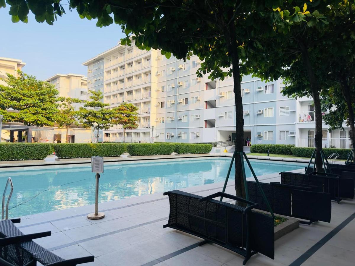 Trees Residences - Tower 11 1Br With Balcony Manila Kültér fotó
